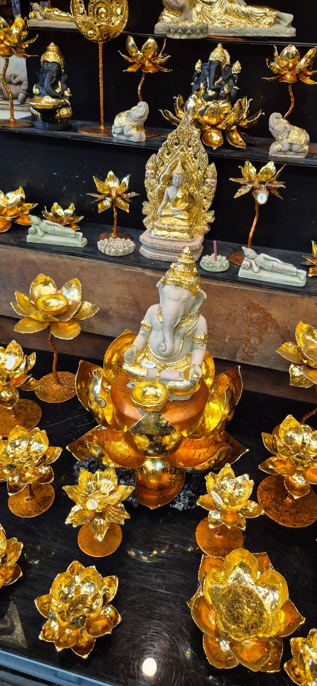 Chatuchak-Weekend-Market