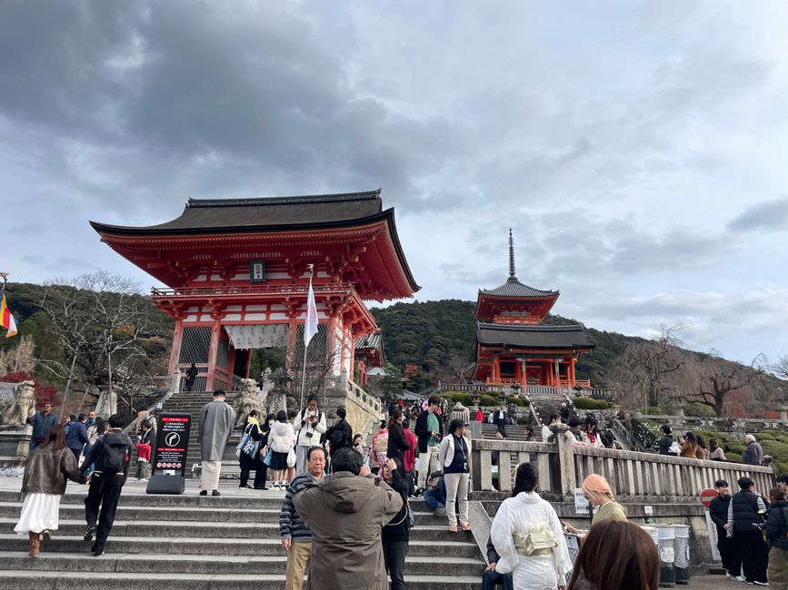 Eingang von Kiyomizu-dera