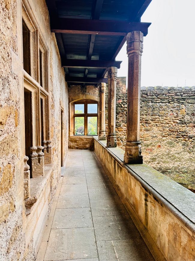 Lourmarin y su castillo