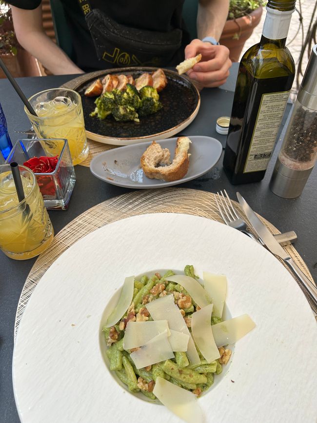 Erstes Essen 🥘 
