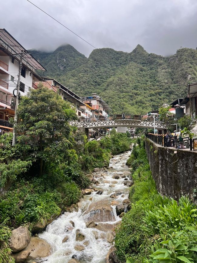 👷♂️Tag 30-2 (2.11.) Viaggio da Cusco ad Aguas Calientes ai piedi del Machu Picchu