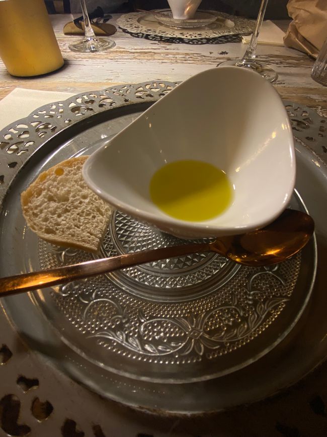 Petit verre d'huile d'olive
