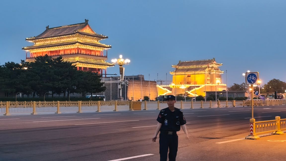 13. Mai Shanghai --> Peking