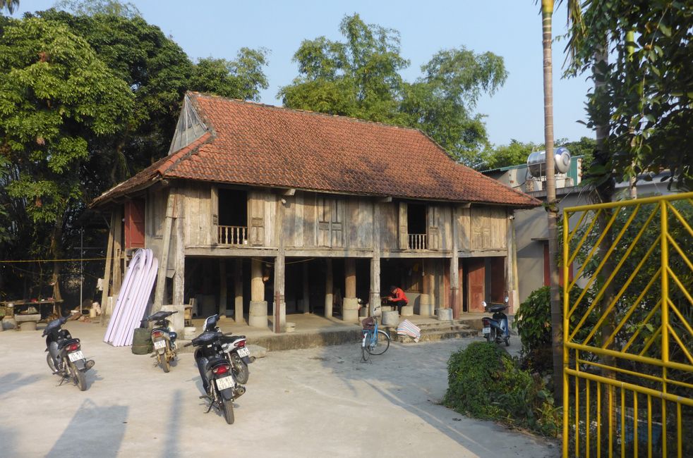 Maison en bois rare