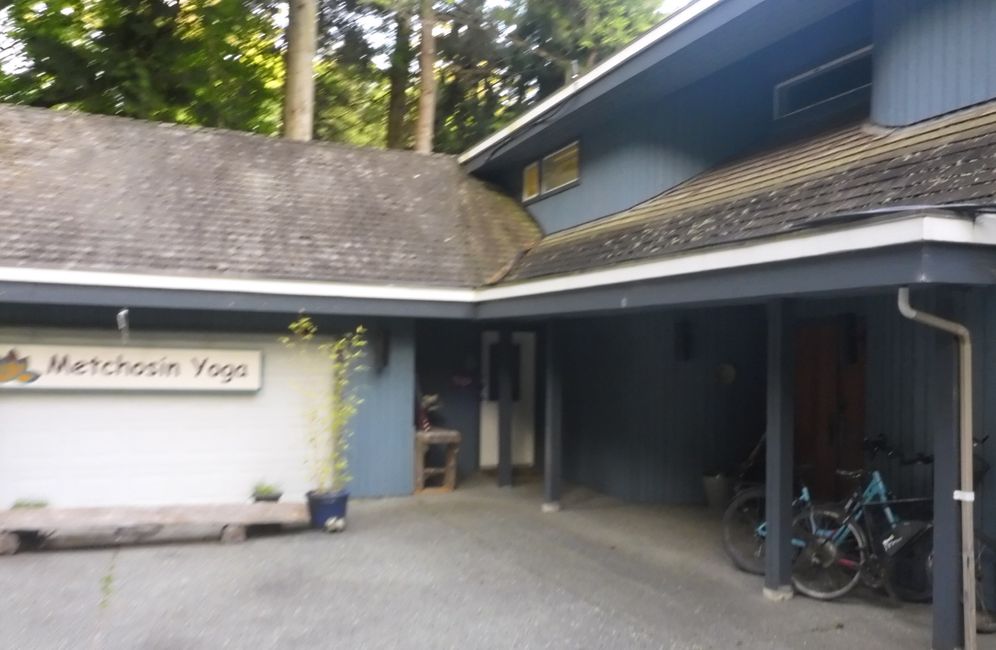 2025-05-21 Vancouver Island Wwoof