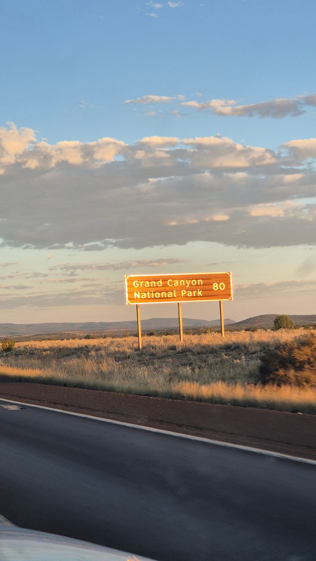 28.09. Route 66 and Arrival at Grand Canyon Accommodation