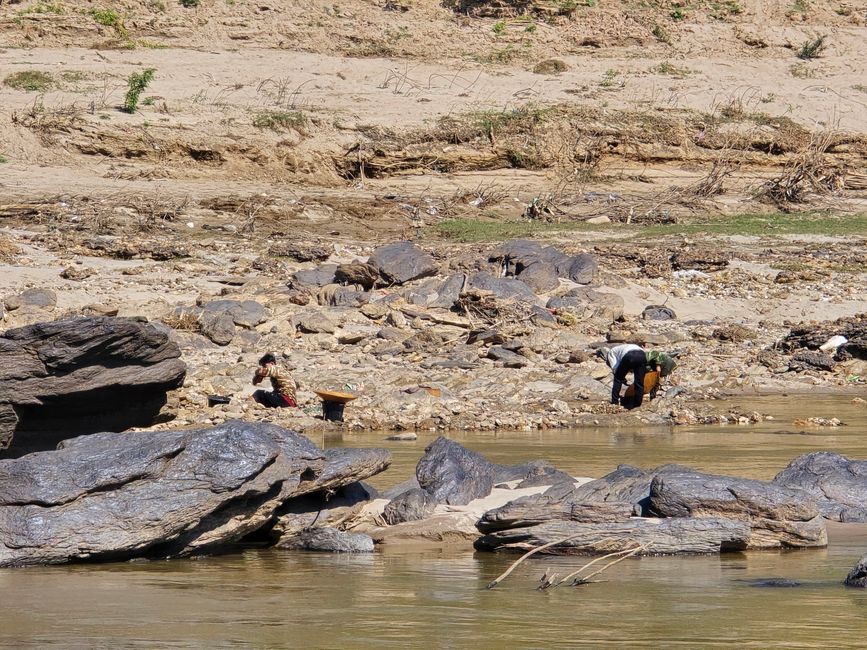 Auf dem Mekong von Luang Prabang nach Ban Houayxay