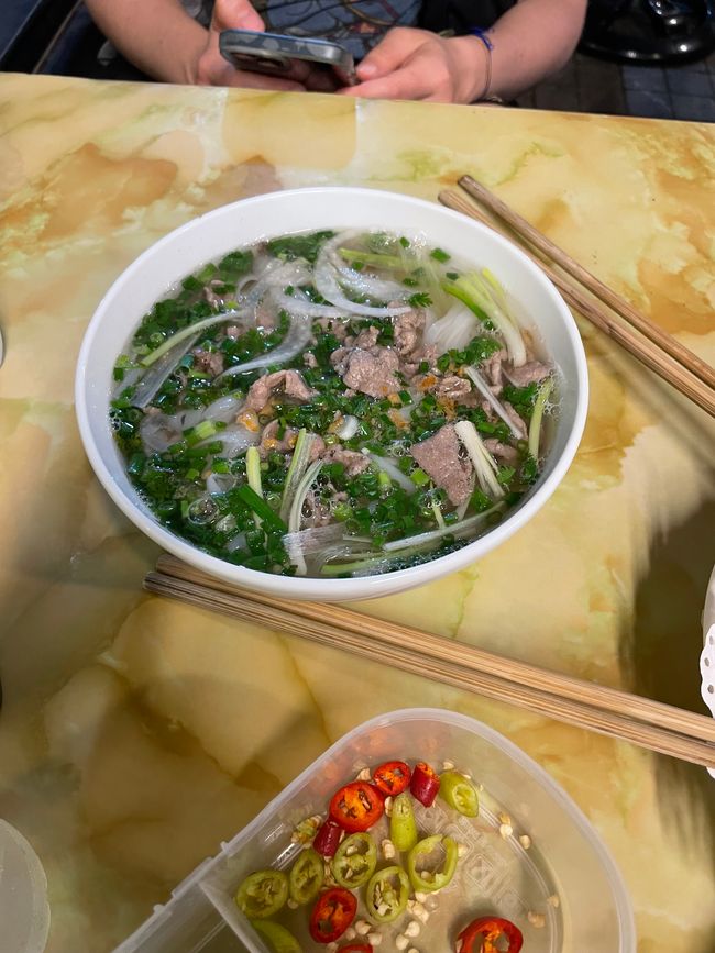 “早上好,越南!”
