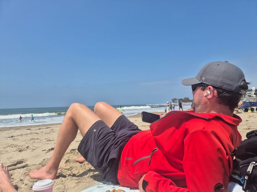 ..Puoi guardare anche l'hockey su ghiaccio sulla spiaggia 602