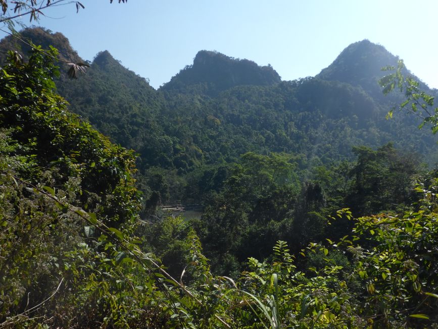 2025-01-11 Cat Ba, Vietnam