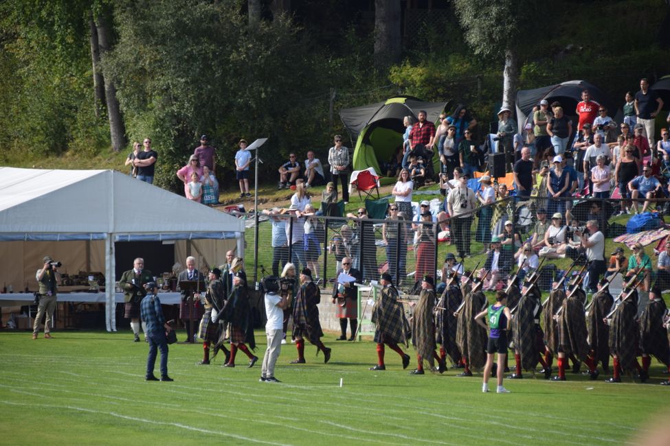 Strong Men, Pipes and Drums