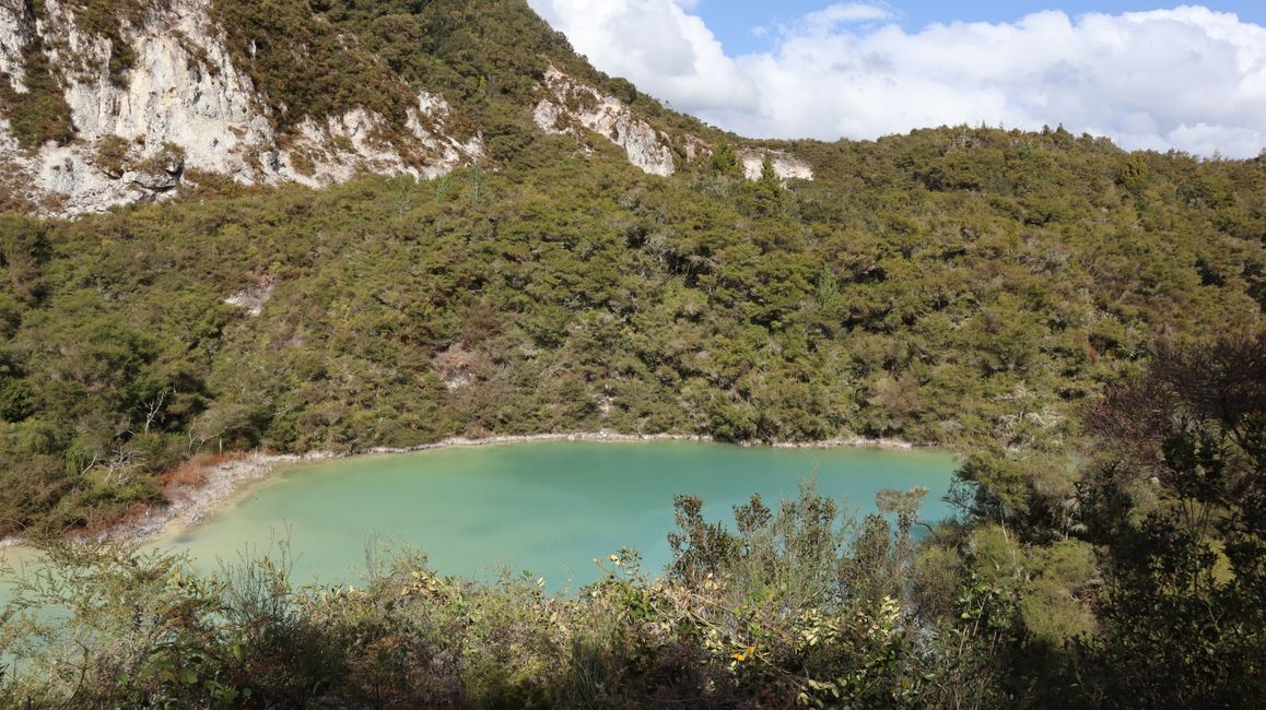 Rainbow Mountain und Crater Lake