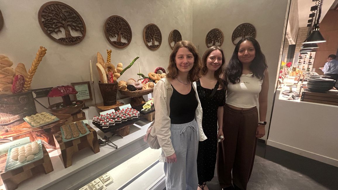 Samstag - Kuchenbuffet im Resort