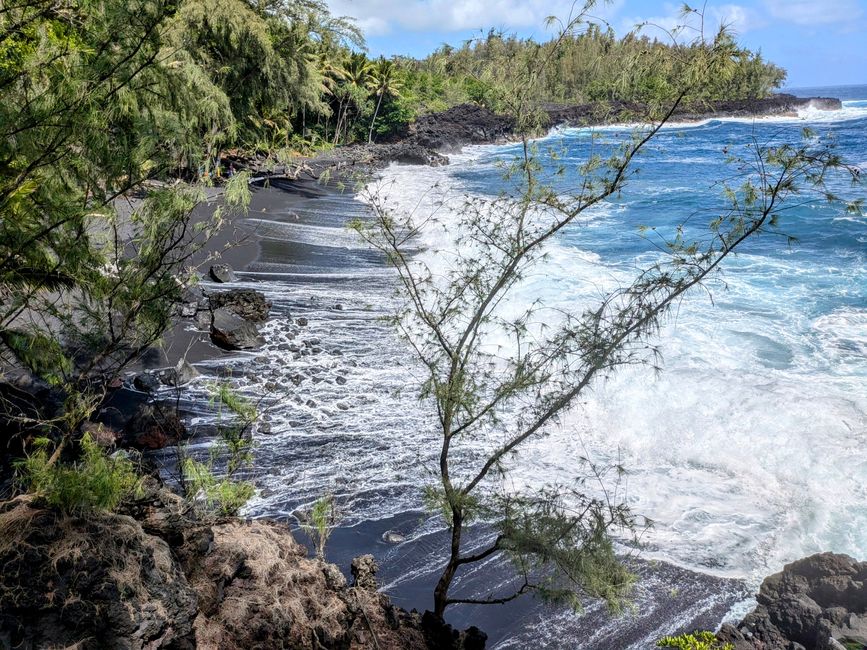 A Day At The Beach - Kehena Black Sand Beach