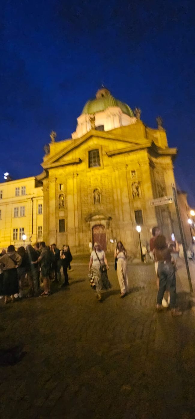 Prag - bin wieder mal da! Eine sehr volle und atemberaubende Location!