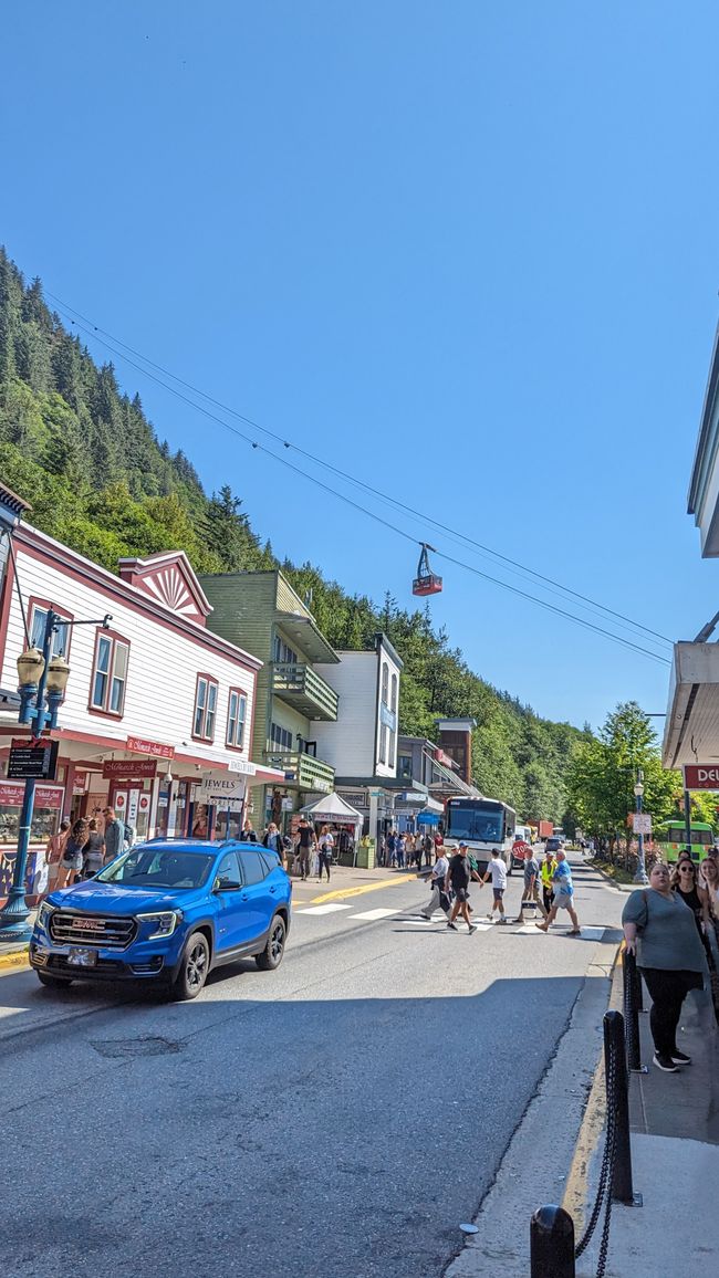 Etiqueta 24: Viaje a Juneau: Erupción de glaciares y 20.000 turistas