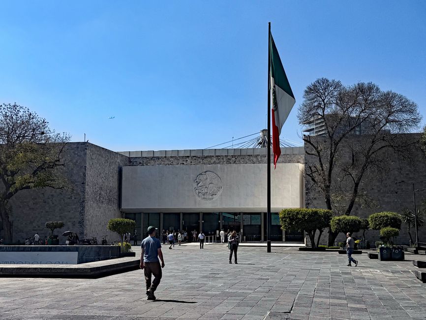 Entrada al museo de antropología