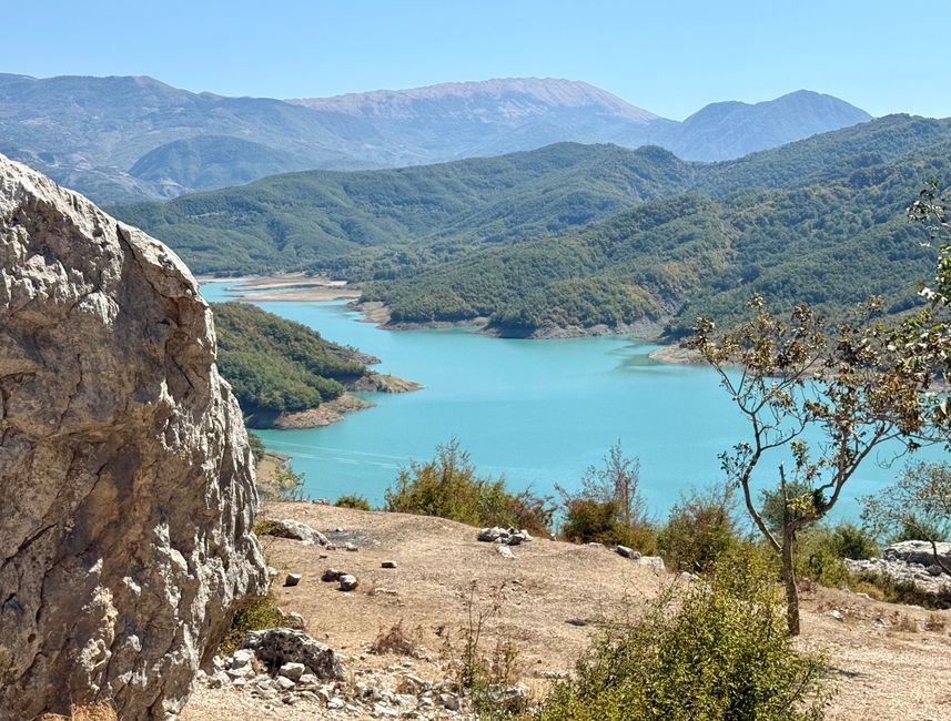 📍Bovilla-See, Albanien/📍Bovilla Lake, Albania