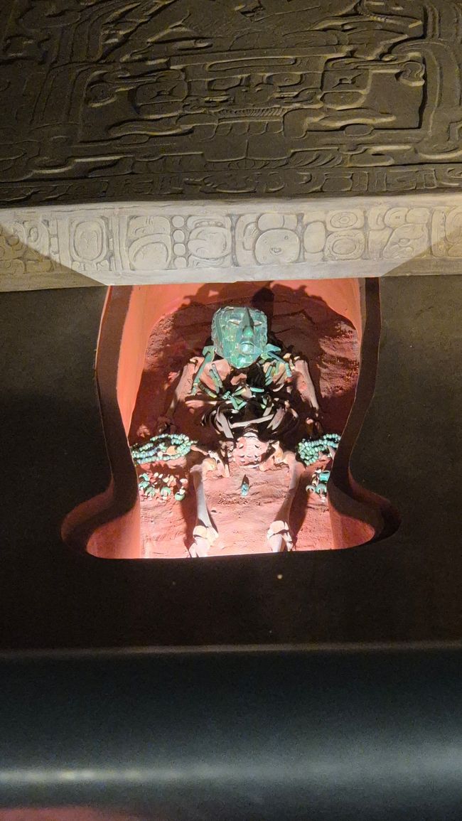Sarcófago de Kʼinich Janaabʼ Pakal I.