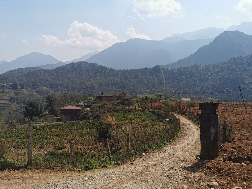 Wanderung in SaPa zum Cát-Cát-Village und den Wasserfällen
