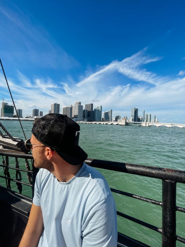 Bienvenue à Miami 1ee1f8