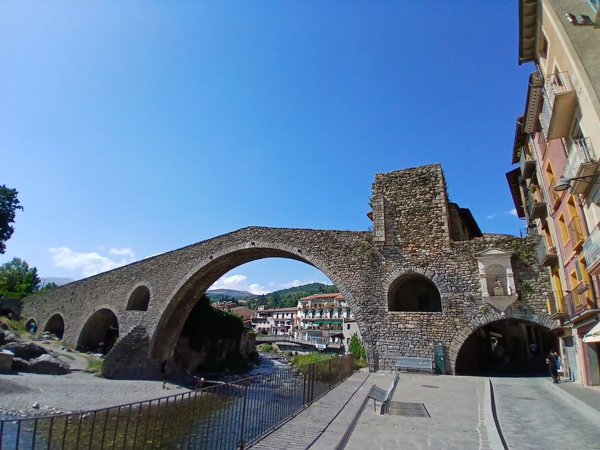 来自丘陵和山脉的问候。