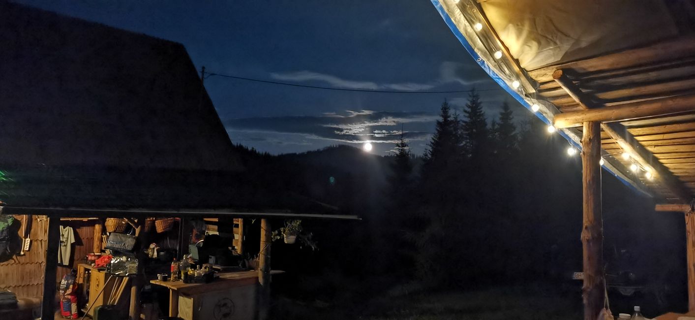 Full moon over Poiana Horea 