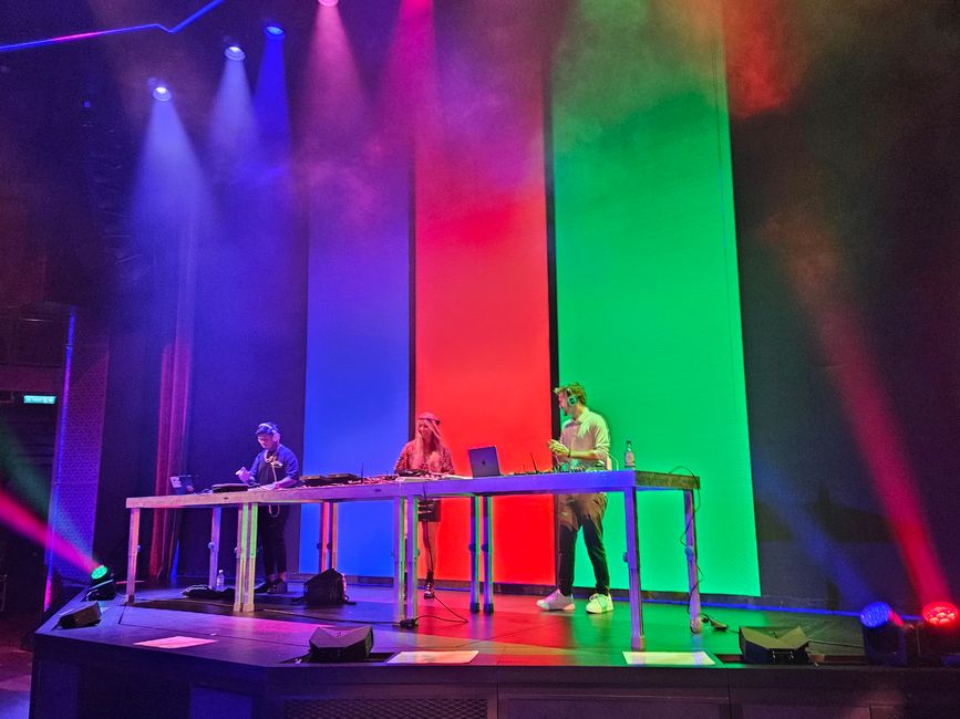 Drei DJs