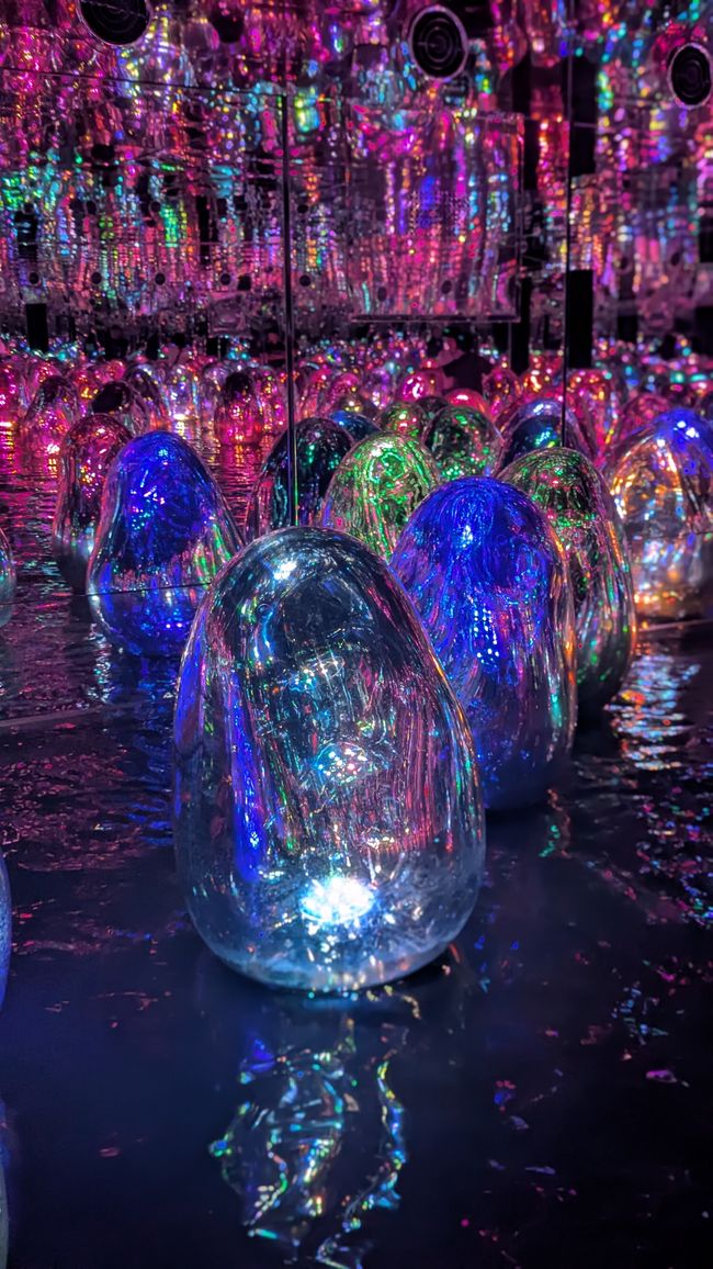 teamLab 现象