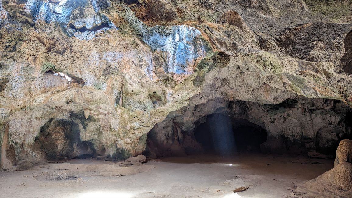 Quadirikiri Cave