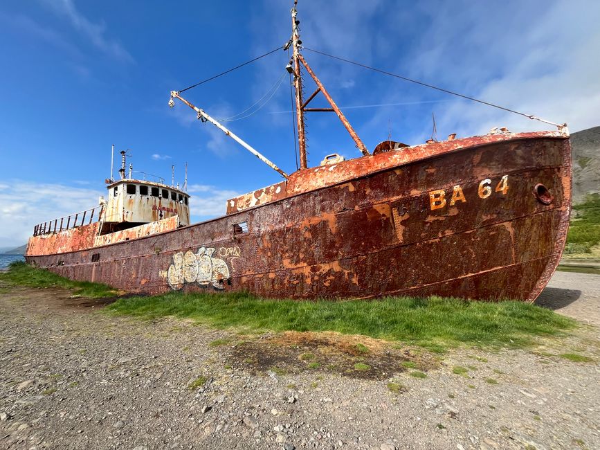 Von Reykholar nach Breidavik