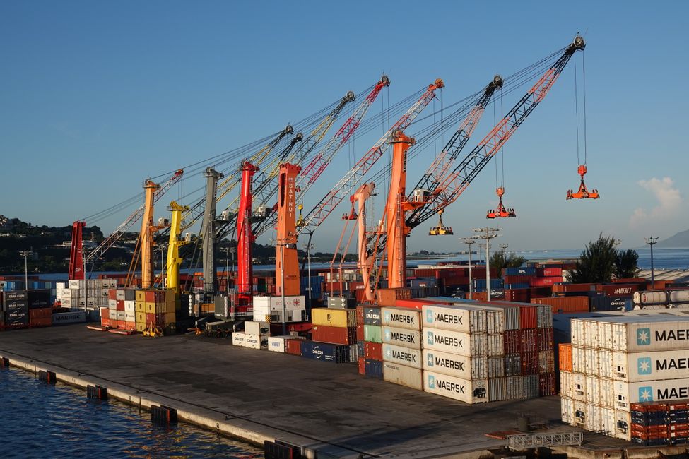 Farewell to the ARANUI 5 ....