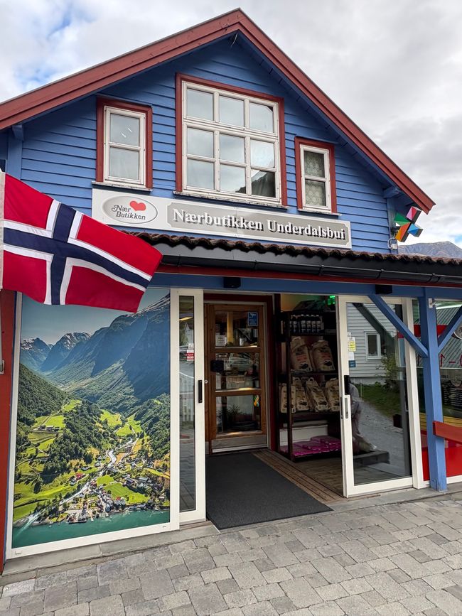 Undredal - einziges Geschäft 😅