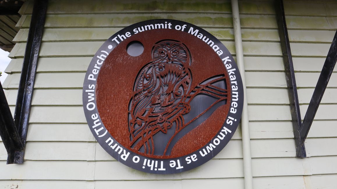 "Gipfelkreuz" am Rainbow Mountain