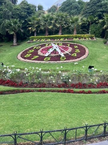 1: Das "Wahrzeichen" von Viña del Mar: die Blumenuhr