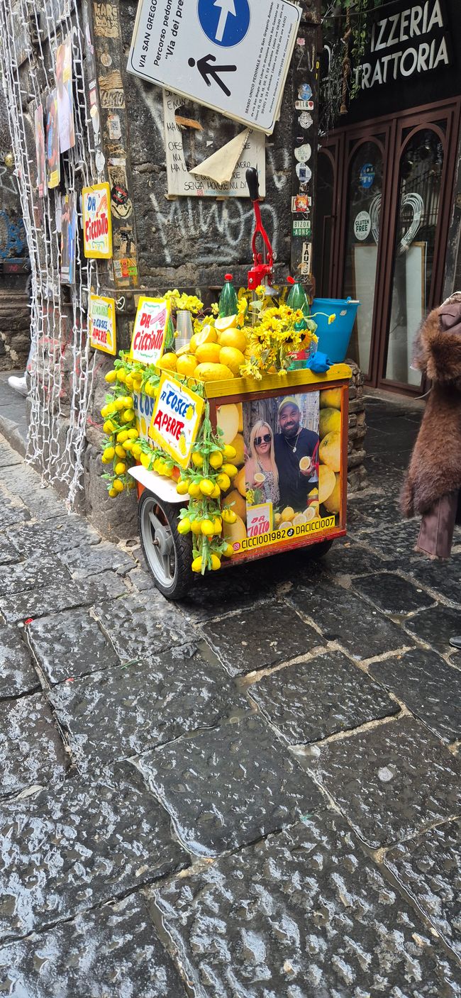 Nápoles, Napoli, Neapol...