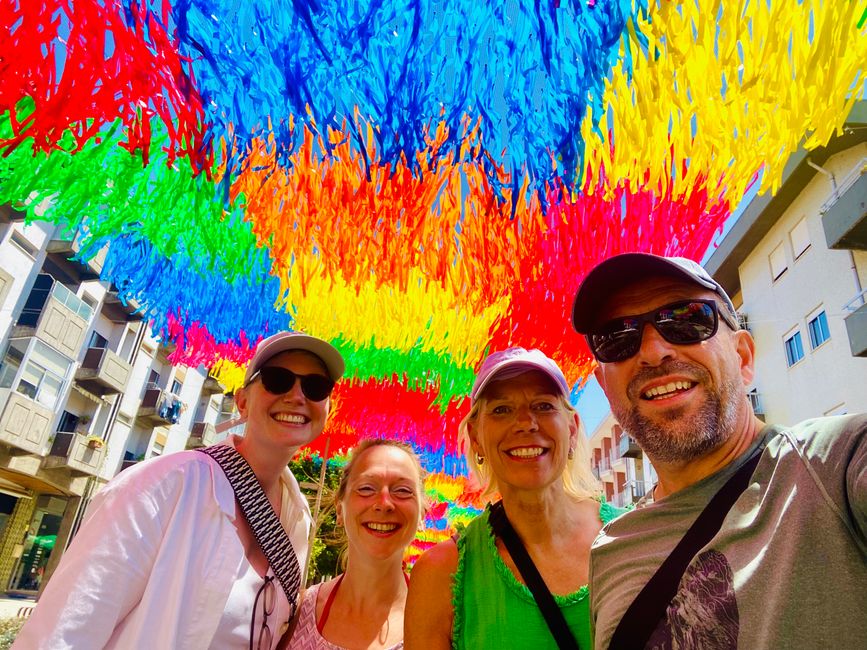 Una idea realmente genial que alegra cualquier selfie con color