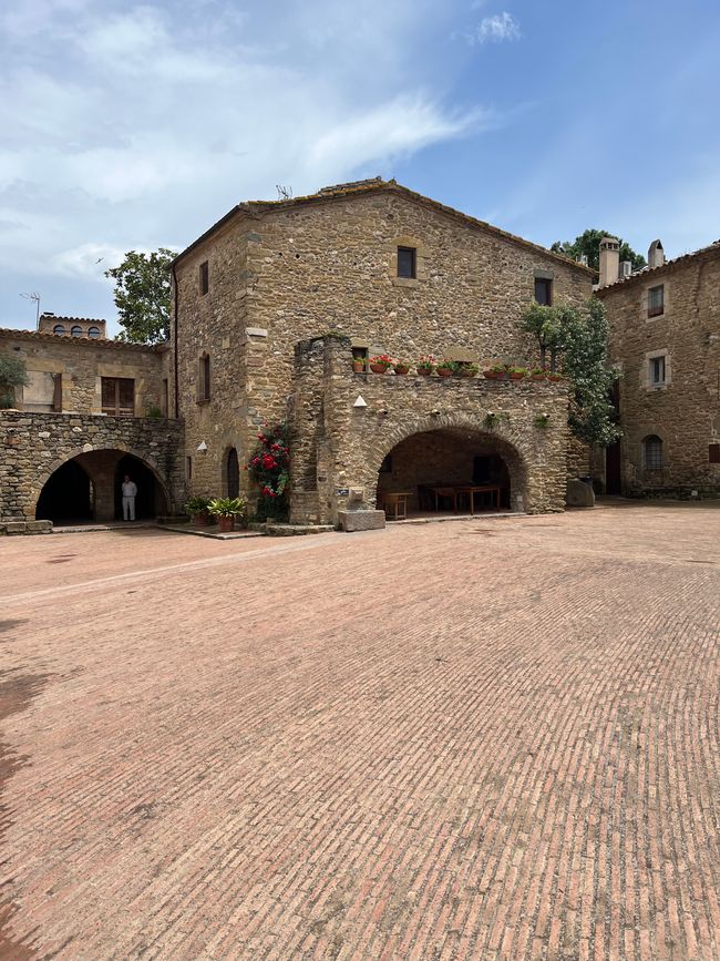 Keramik Museum,Dorf Monells und Girona