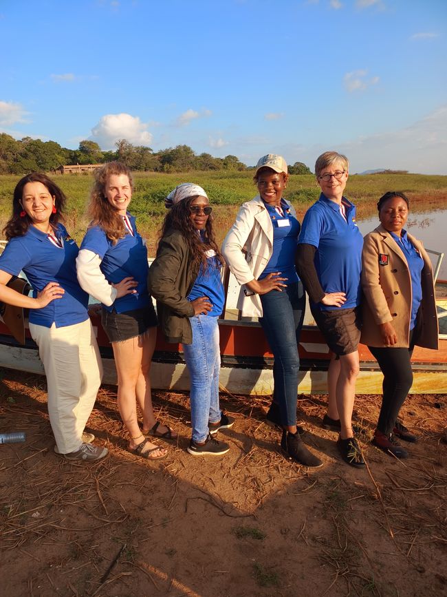 Ausflug mit den Lehrkräften an den Chicamba-See