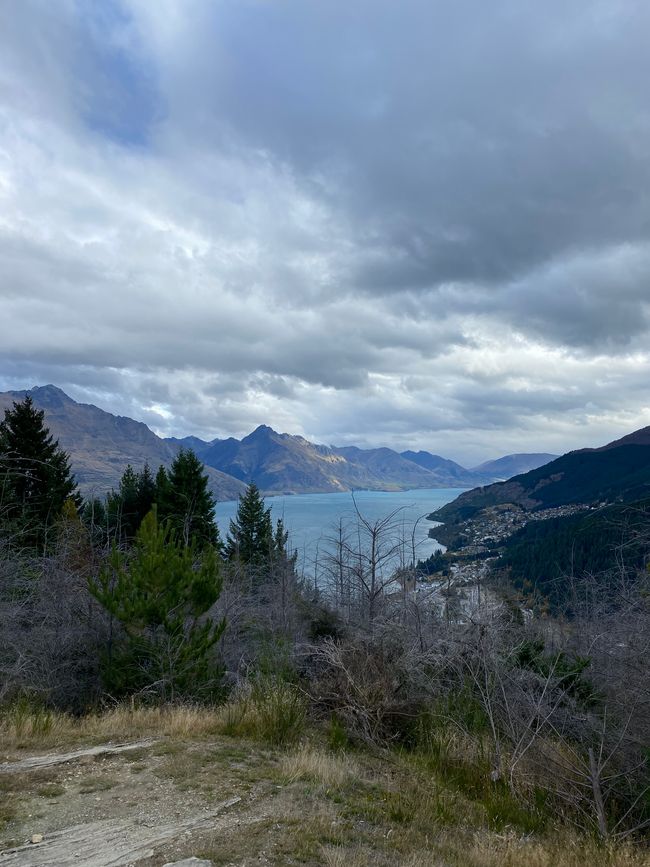 View of Lake Wakatipu 
