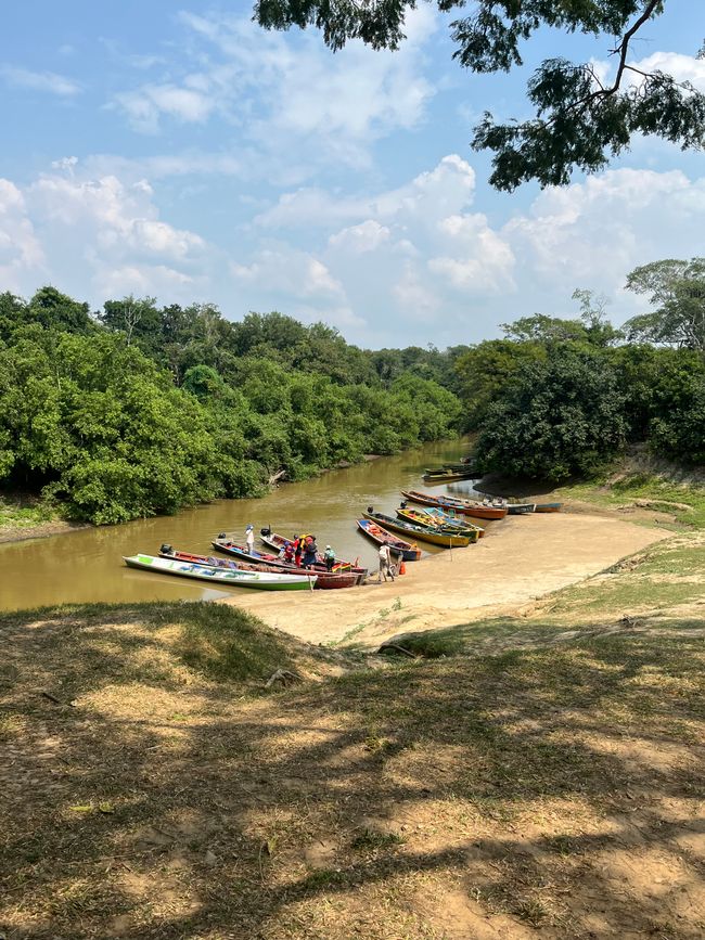 At the harbor of Santa Rosa de Yacuma