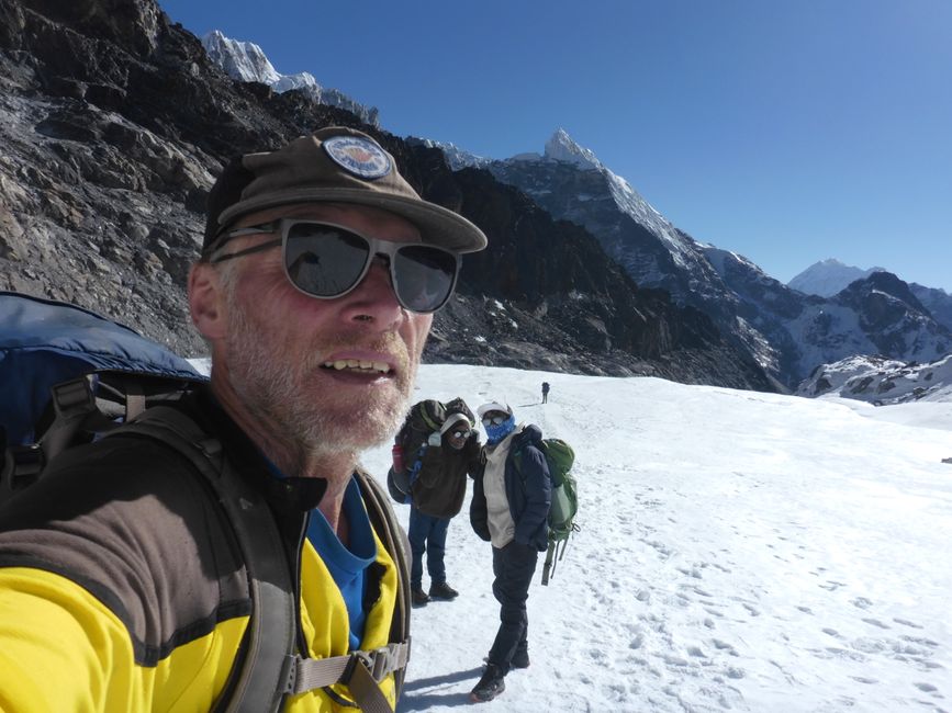 2024-11-10 Trekking zum EBC über 3 Pässe Teil 2: Cho La  und Renjo Pass