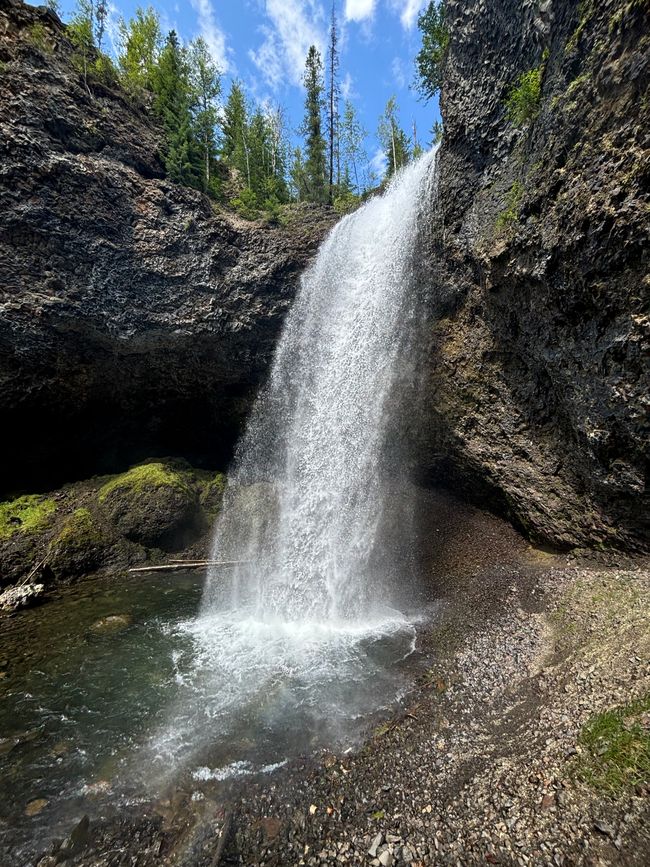 Moul Falls