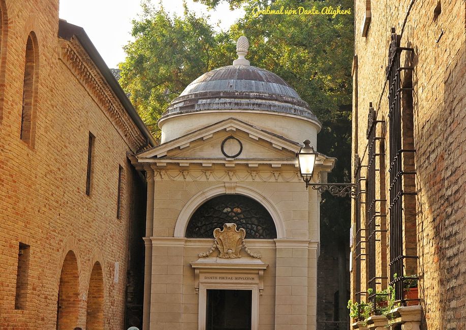 Dante Alighieri Mausoleum