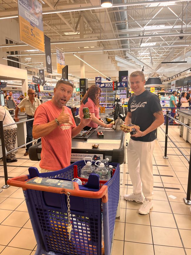 Erstmal shoppen - so viel Bier für 5 Tage??