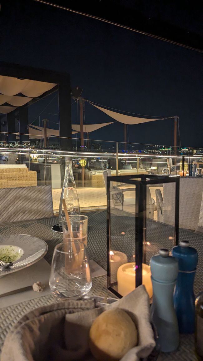 Tag 3 (2024) Dubai JBR Beach, Souks Deira e The One and Only