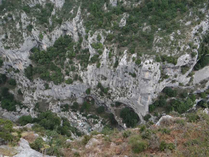 Etappe 4: Menton - Gorge du Verdon- Saint Julien-du-Verdon 