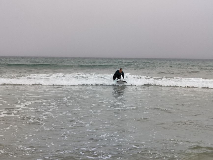Surfing à la playa de Luaña
