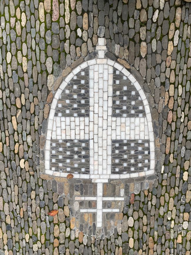 Dieses Zeichen war auf dem Gehweg am Münster zu bewundern