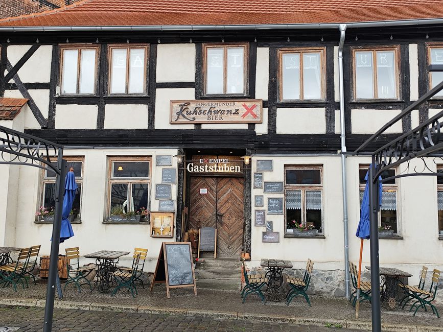 Tangermünde - Kurzbesuch auf dem Weg von Sportplatzprüfungen im Osthavelland